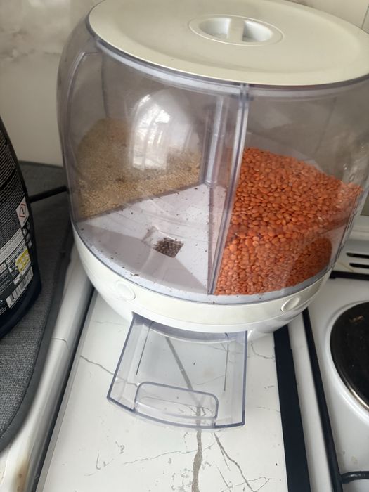 Кухоный диспенсер