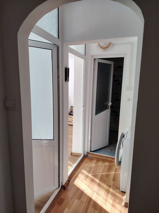 Proprietar vând apartament 3camere  în Târgoviște