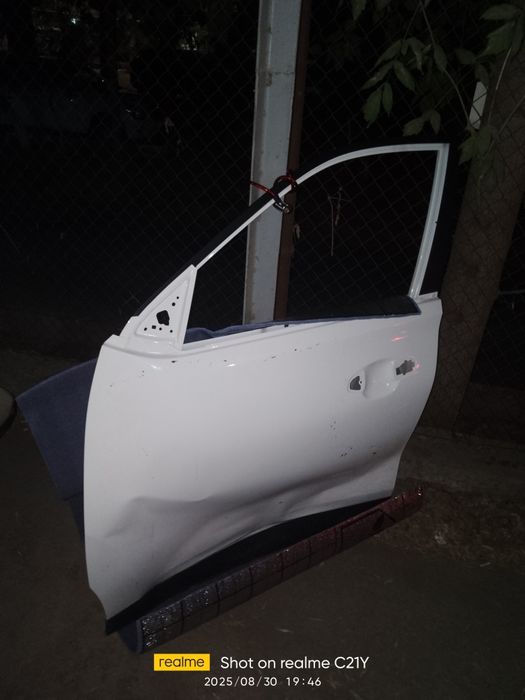 Дверь KIA Sonet б/у  левая передняя