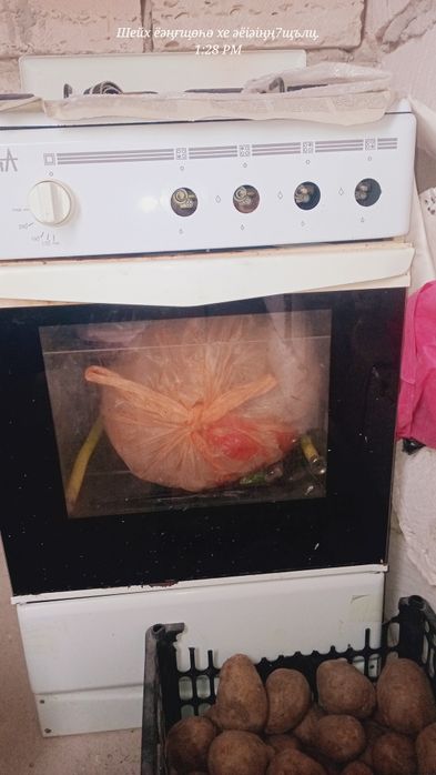 Газ плита жасап тұр