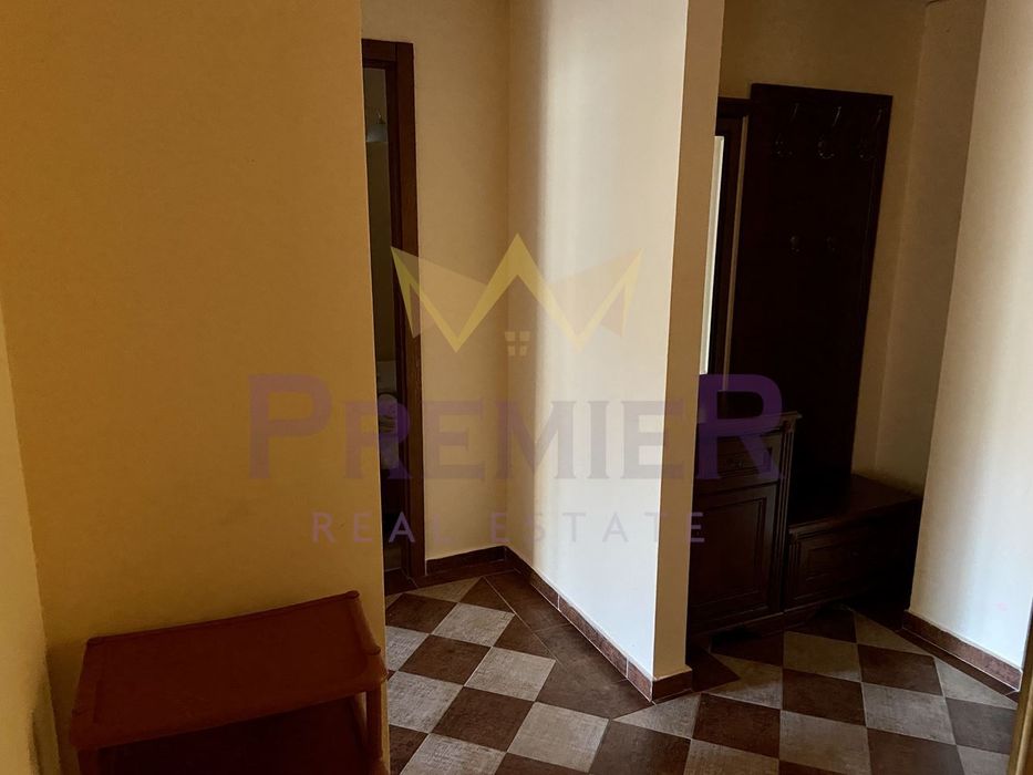 Продава се Тристаен апартамент в к.к. Св.Св. Константин и Елена - 100 кв.м за 2200 €/кв.м - Снимка #2