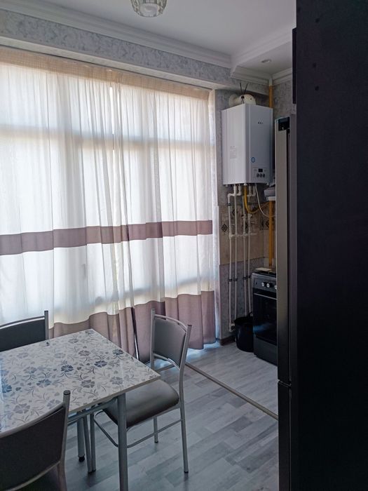 1-xonali uy sotiladi