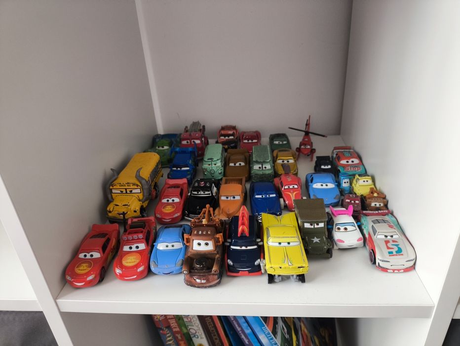 Mașinuțe metalice Cars Mattel