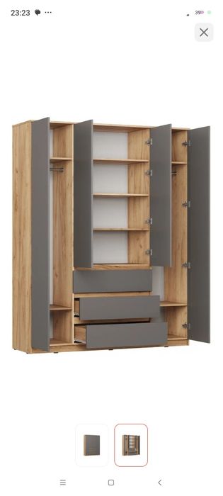 Серый шкаф для одежды