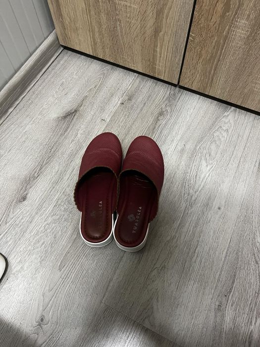 Медицински чехли