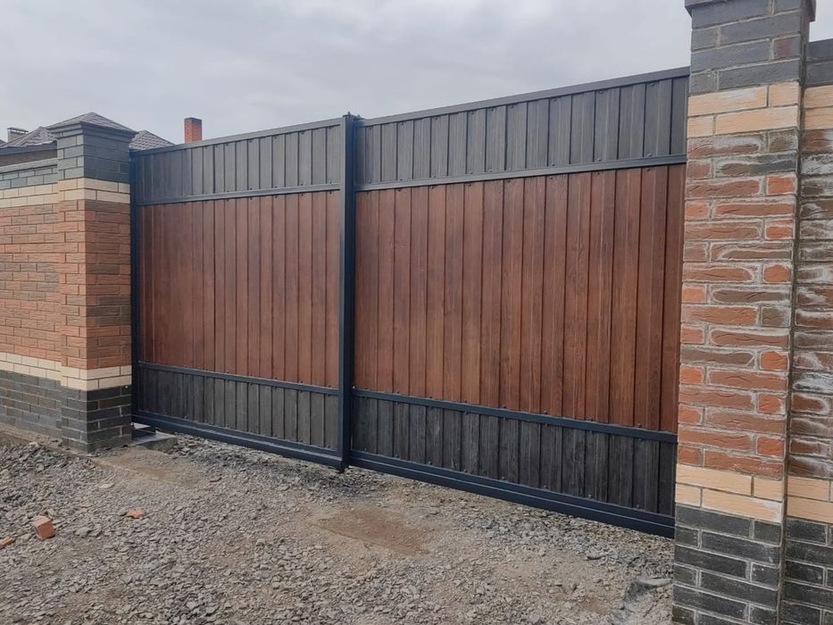 Ворота, забор, калитка, дверь