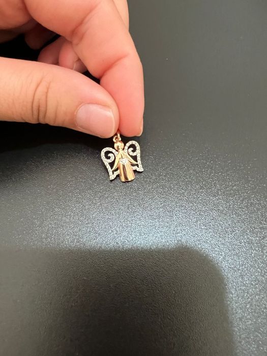 Продам золотой кулон