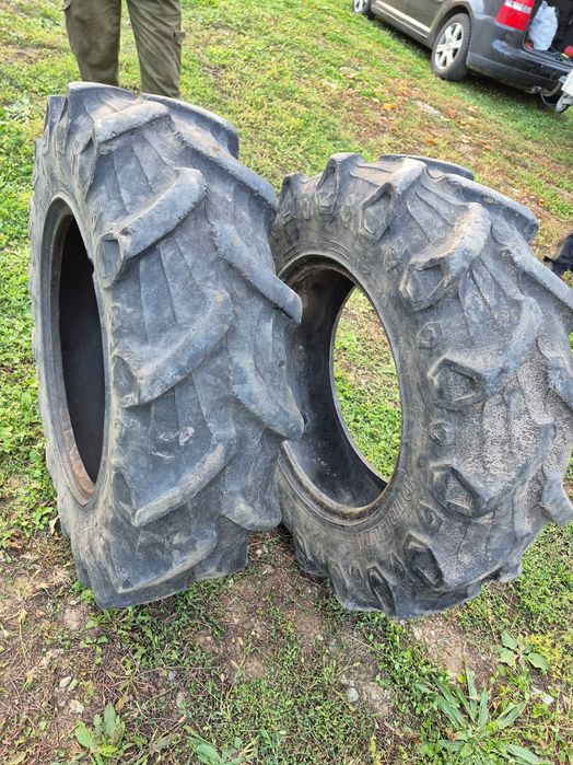 Vând anvelope Pirelli 11,2R/20 utilizate