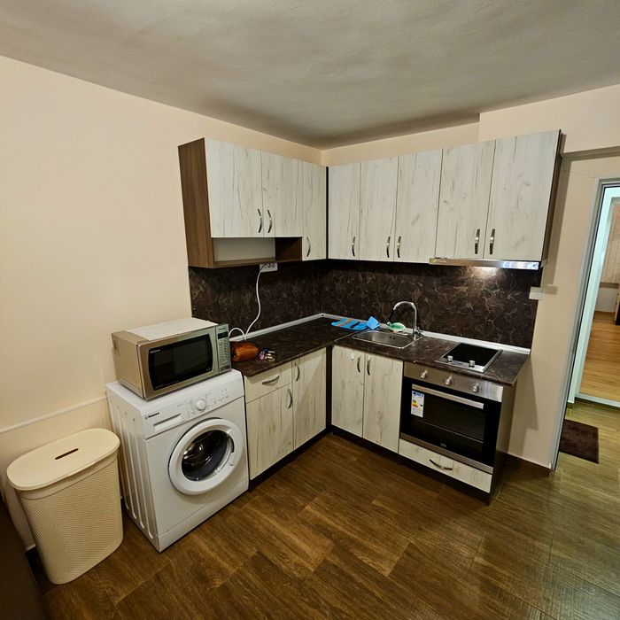 ***Под наем напълно обзаведен двустаен Апартамент в Свиленград***