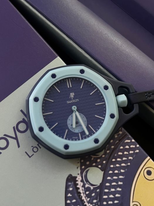 Audemars Piguet x Swatch Royal Pop „Lòn Ba”