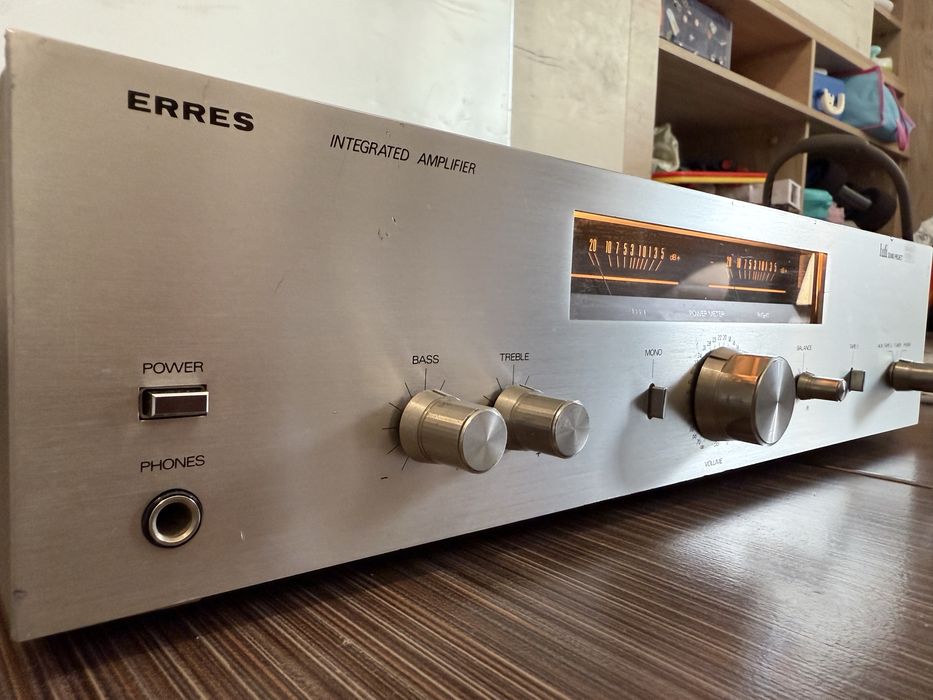 Erres Качествен стерео усилвател