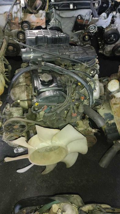 Двигатель 4G64 Mitsubishi 2.4