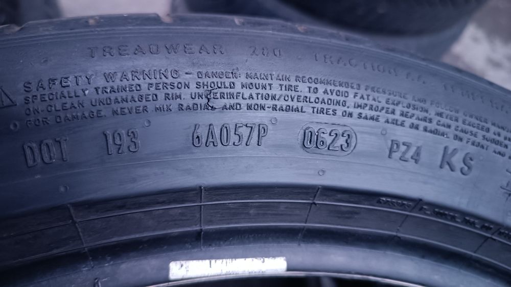 255/45/20 Pirelli Дот 0423