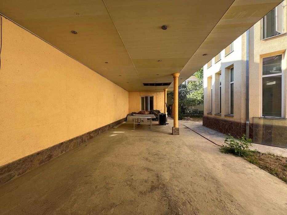 Продаётся дом, бывшая Чайхана Салом 4,4 сот. фасад 20 м.