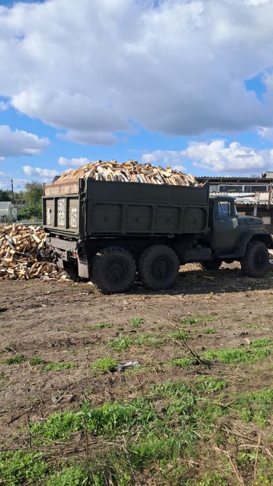 Продам дрова колотые и швырок