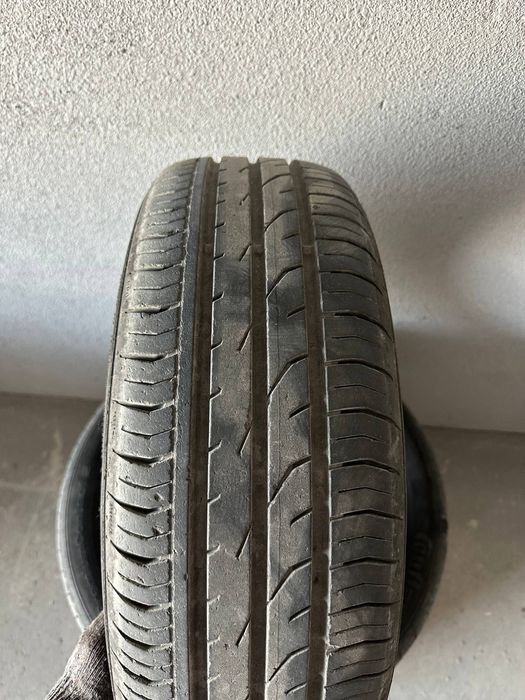 195/65/15 Continental balon
