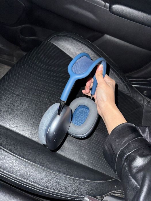 Apple AirPods Max 1