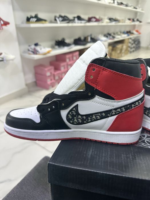 Кроссовки AIR DIOR