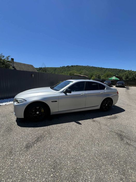 BMW seria 5 f10.