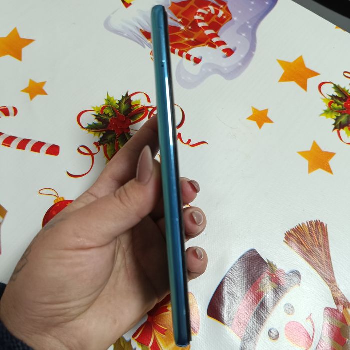 Самсунг А51  Продам