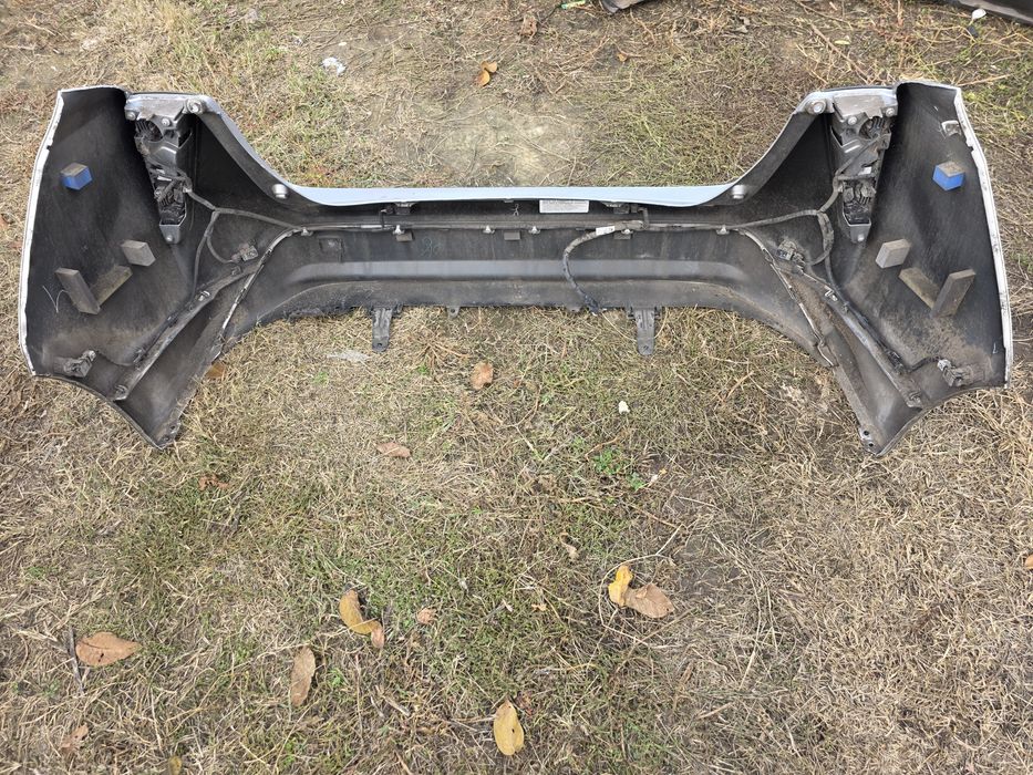 Bara spate cu senzori parcare Toyota prius 2017