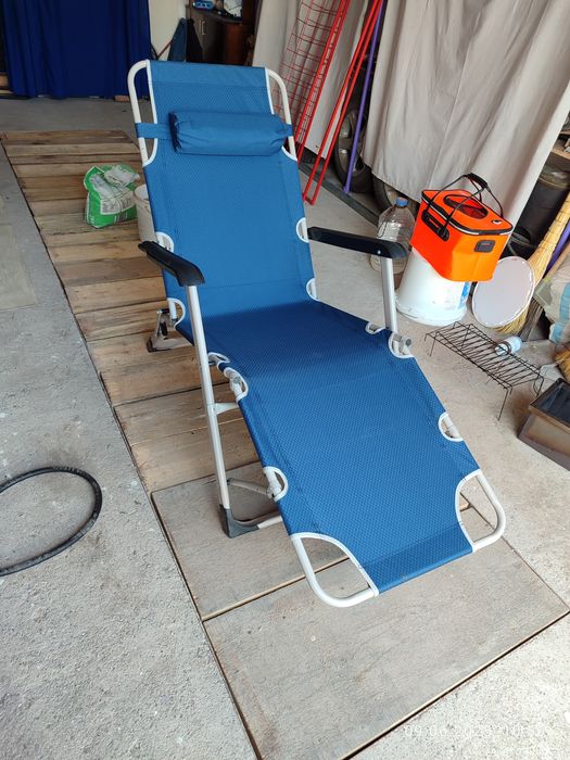 Шезлонг для отдыха