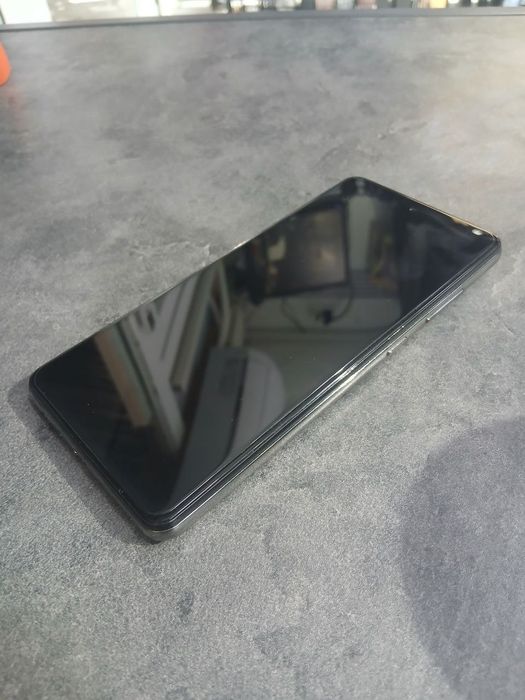 A52 samsung xolati yaxshi