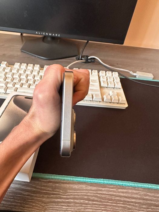 Iphone 15 pro max ideal