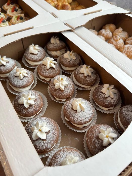 Торты выпечки крг