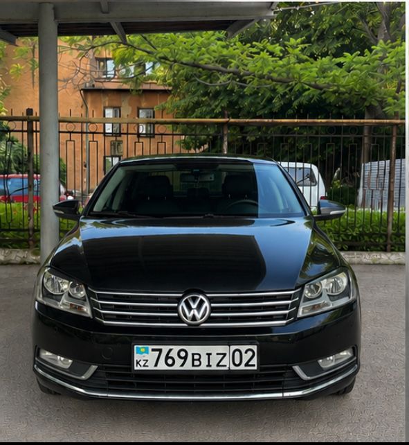 Volkswagen passat b7 2012 года