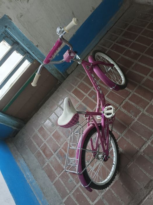 Велосипед для девочки.