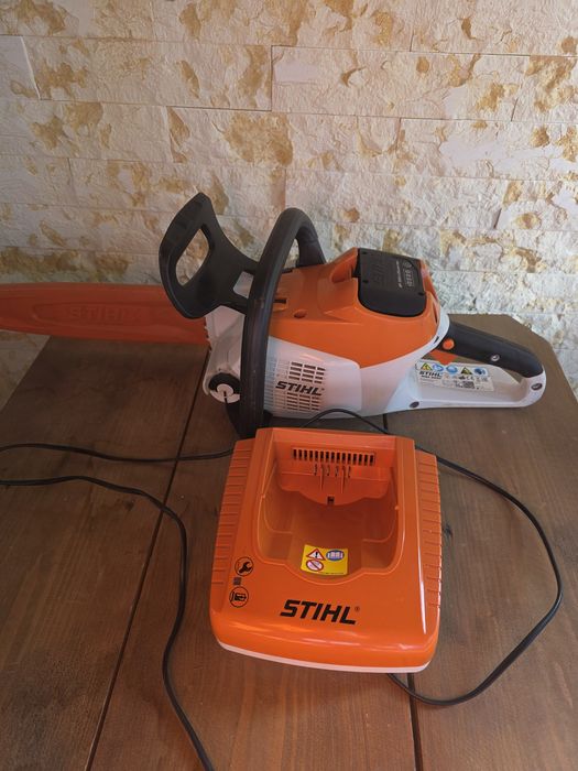 Electrofierastrau Stihl MSA 200C
