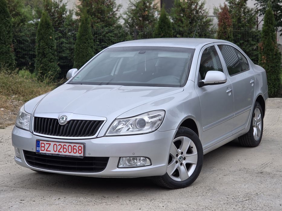 SKODA Octavia 2010 — imagine 2