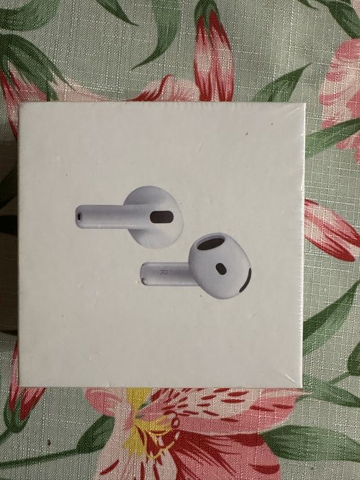 Airpods 4 ANC Чисто нови!