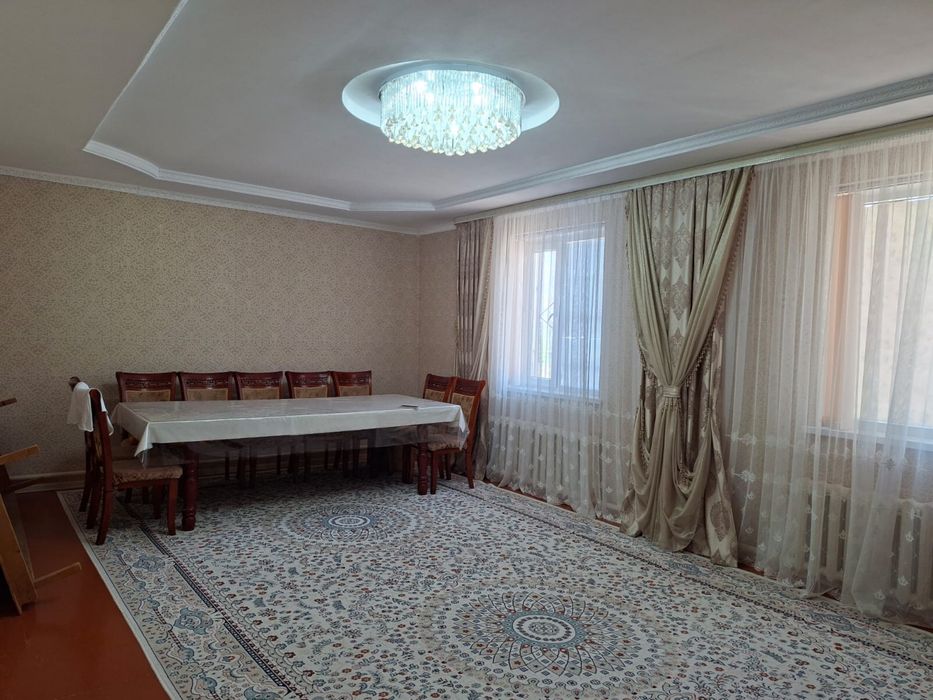 3 бөлмелі жер үй сатылады!