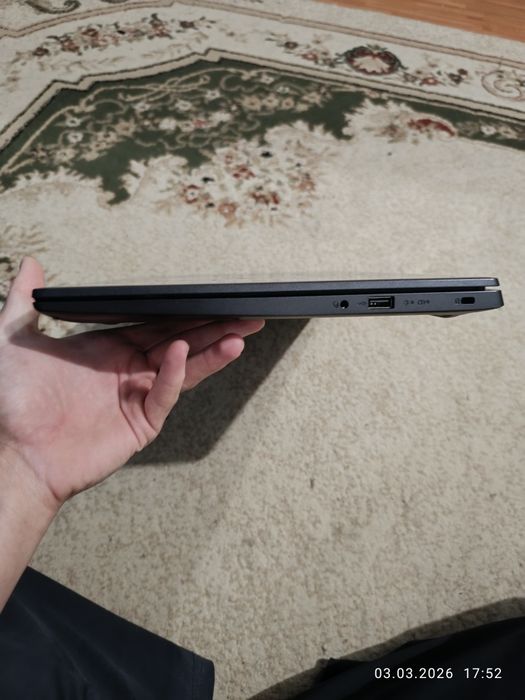 Ноутбук Асер в хорошем состоянии