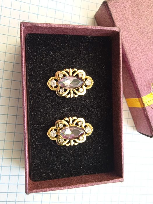 Серьги ,с камнями.