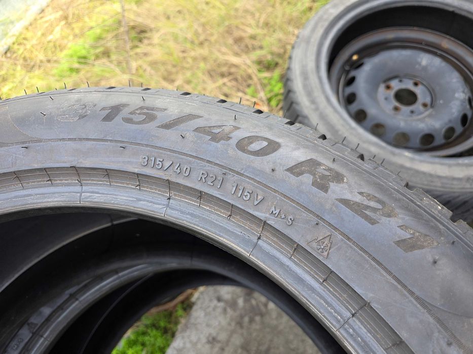 2бр Зимни гуми 315 40 21 - Pirelli