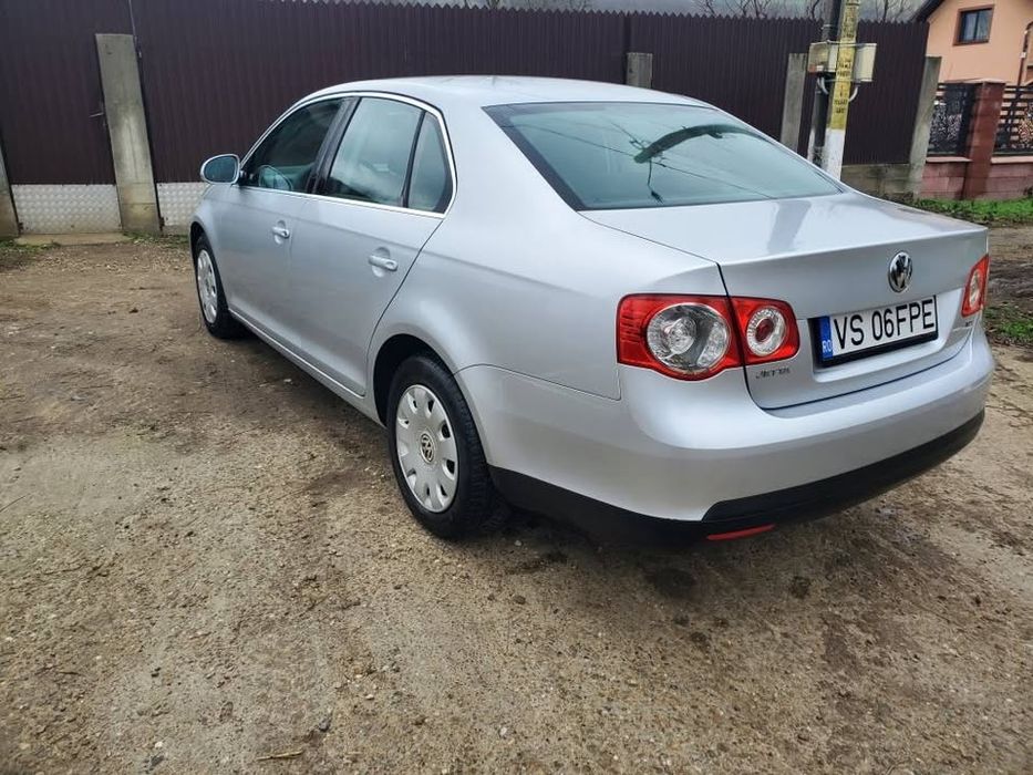 Volkswagen Jetta de vanzare