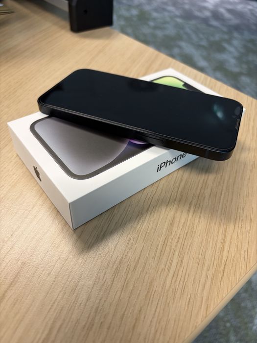 iPhone 14 128GB Black | Cutie + Încărcător
