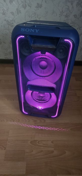 Музыкальная блютуз колонка