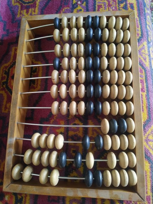 Продаются советские счёты