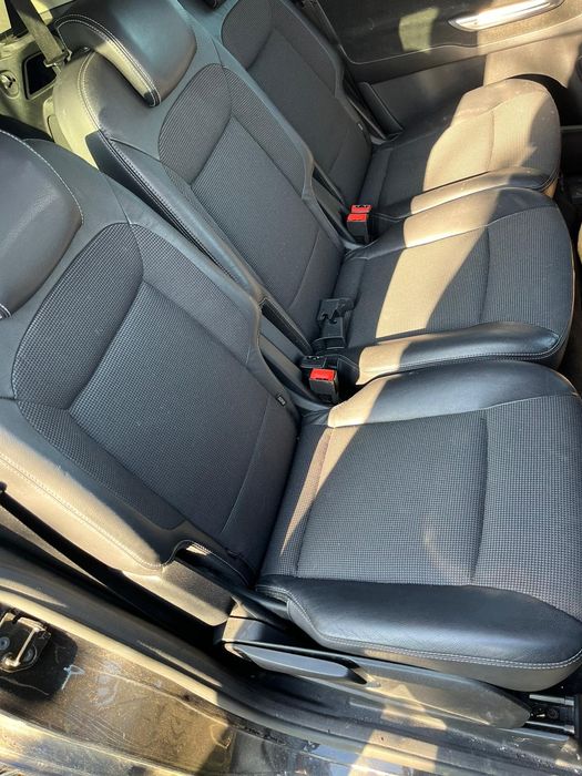 Interior scaun alternator electromotor compresor AC Ford S-max 2.0tdci