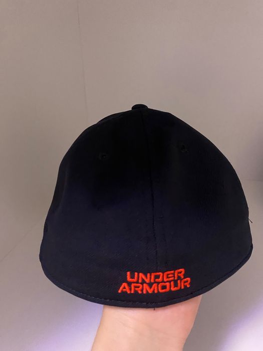 Under armour кепка