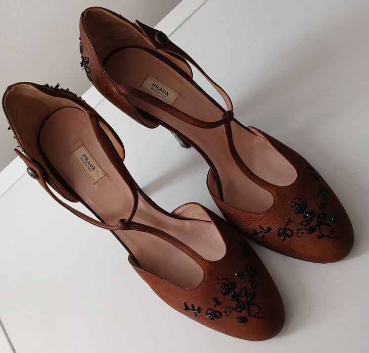 Pantofi Prada autentici