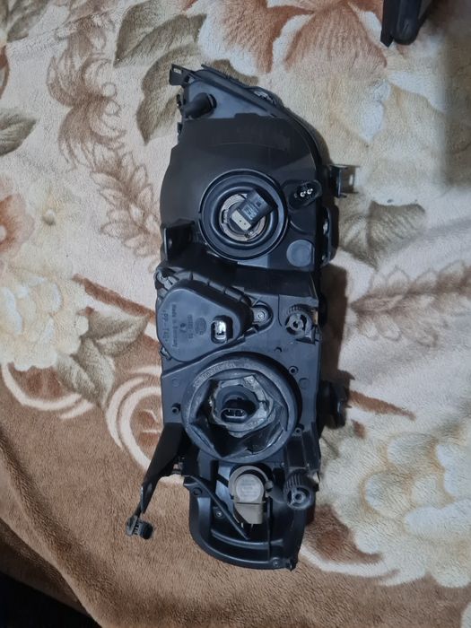 Фары на бмв х5 е53