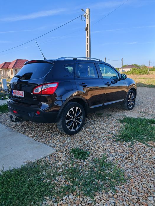 Nissan Qashqai 2.0 DCi 150 cp an2012 Automata 4x4 full option.