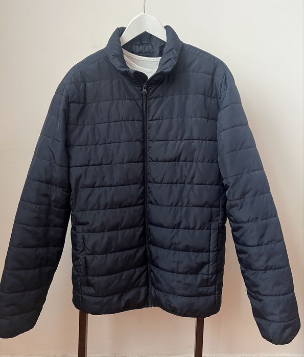 Geaca subtire, bleumarin eleganta cu guler inalta, comoda si usoara, Sinsay, L