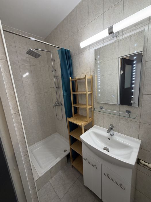 Închiriez apartament garsonieră cazare Untold la 15 min