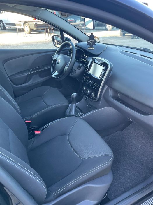 Renault Clio 09cm 90cp